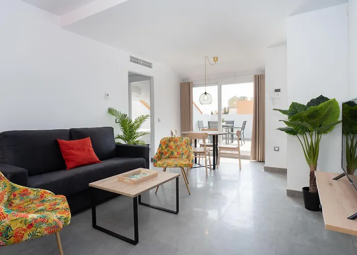 Apart Otel Sur La Dorada, Centricos Soleados A Pocos Metros De La Playa Y Con Parking Opcional 3*